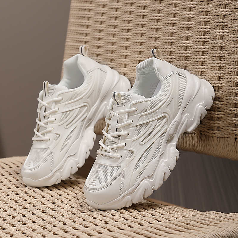 Tênis de Basquete Feminino de  - Luxury Men Lifestyle avaliação e preço